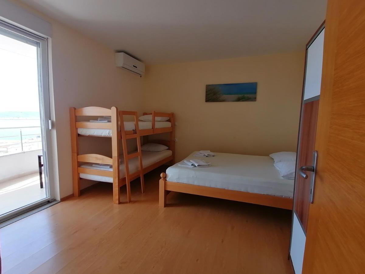 Apartments Coric บาชกาโวดา ภายนอก รูปภาพ