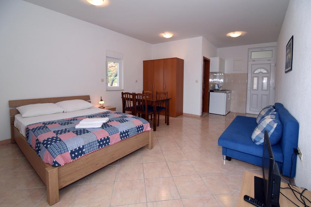 Apartments Coric บาชกาโวดา ภายนอก รูปภาพ