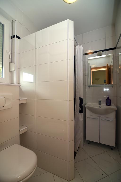 Apartments Coric บาชกาโวดา ภายนอก รูปภาพ